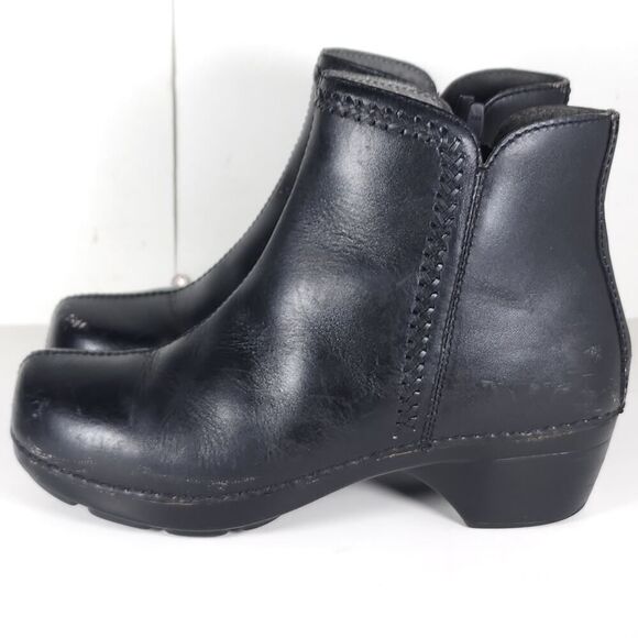 Dansko Women's Scout US8-8,5 EU39 Black Leather Braid Detail Ankle Clog Boots - Picture 2 of 16